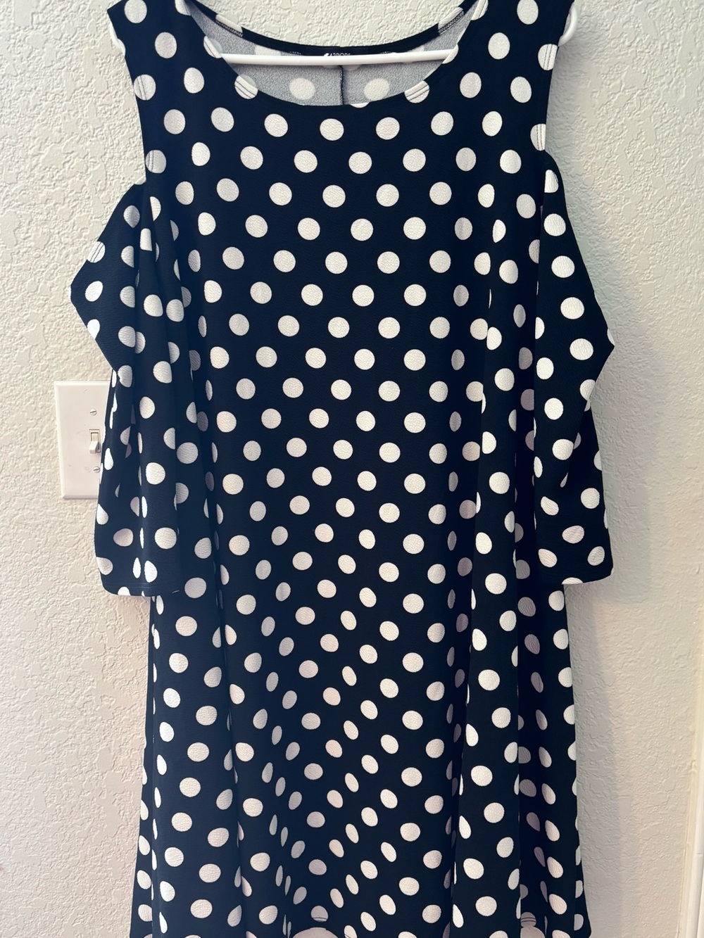 42pops Black and White Polka Dot Cold-Shoulder Midi Dress